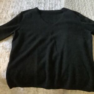 Black V-Neck Cashmere Sweater